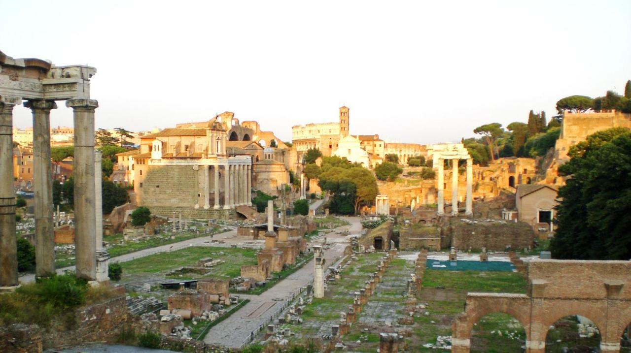 Roma Center Fori Imperiali Raffy'S Charming Suite Экстерьер фото