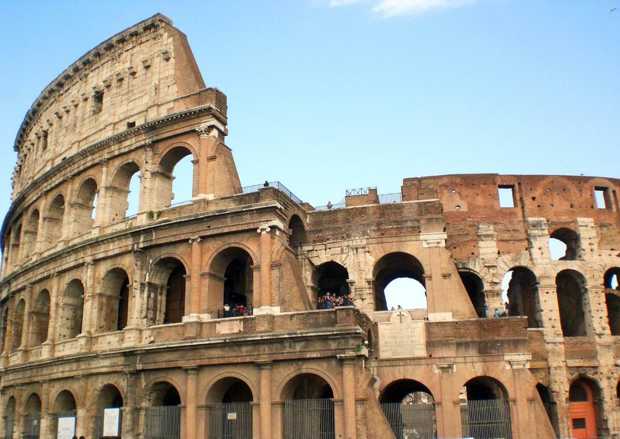 Roma Center Fori Imperiali Raffy'S Charming Suite Экстерьер фото